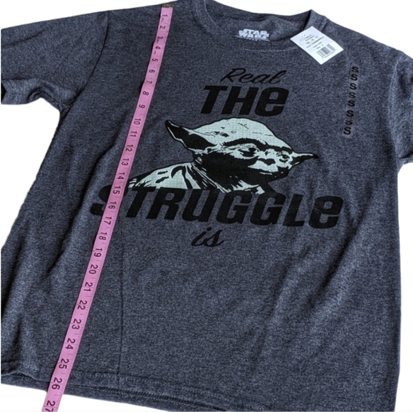 NWT! Star Wars Yoda "Real the Struggle Is" T-Shirt - Picture 8 of 9
